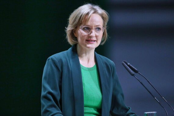 Franziska Brantner im Fokus: Entschlossenheit für Bundespolitik statt Ministeramt in Baden-Württemberg.