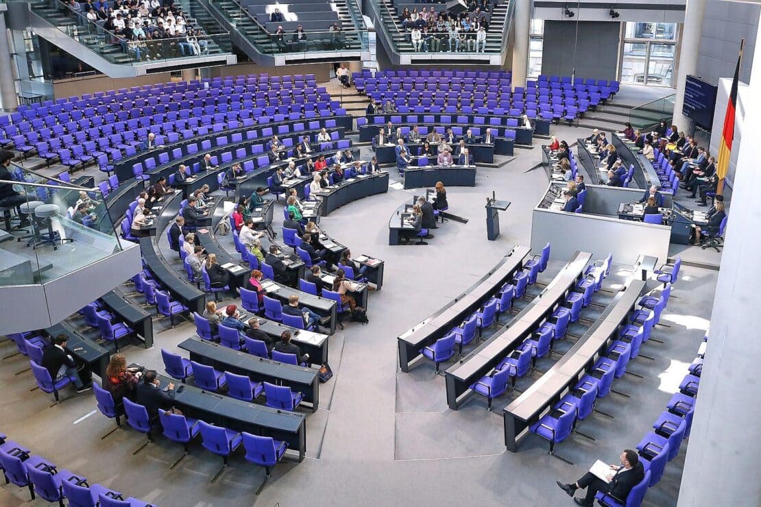 Bundestag will sich Tempo bei Sozialreformen nicht diktieren lassen
