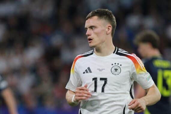 Florian Wirtz jubelt nach seinem entscheidenden Tor im Länderspiel gegen die Schweiz.