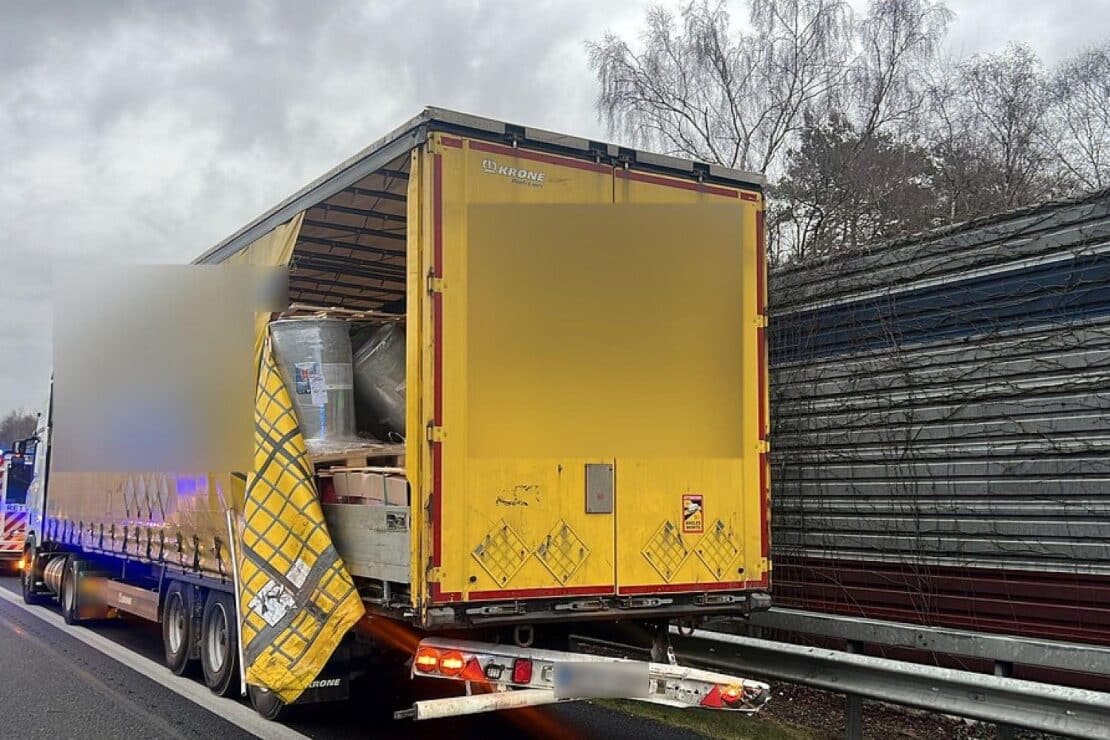 Gefahrgutunfall auf A1 bei Sottrum führt zu Vollsperrung