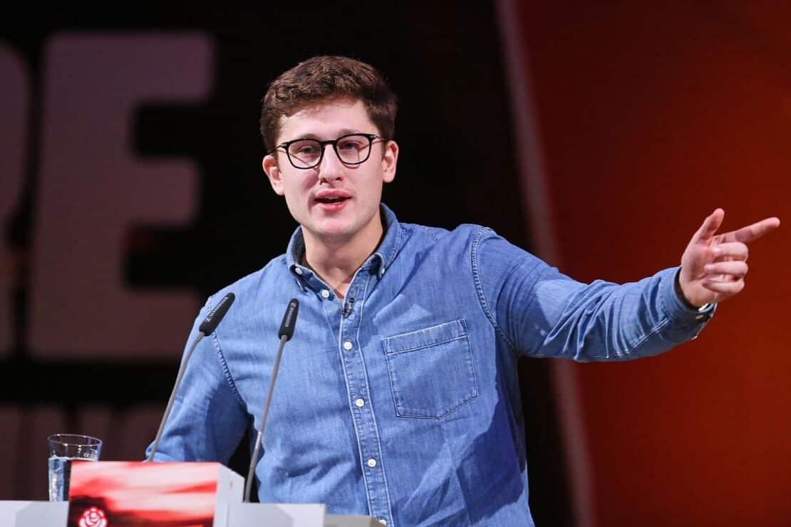 Juso-Chef fordert Widerstand gegen US-Digitaltechnik