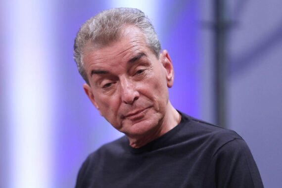 Michel Friedman reflektiert über Jürgen Habermas’ Einfluss auf Vernunft und Demokratie.