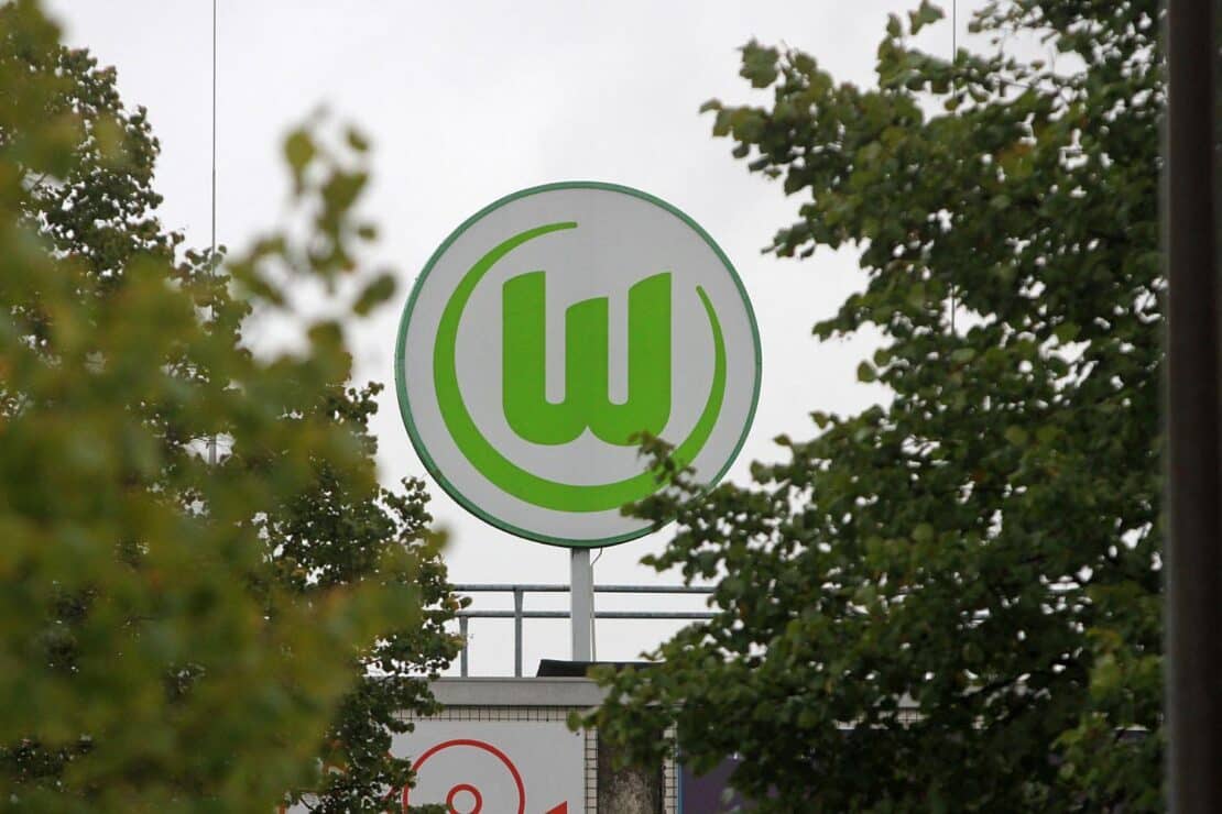 Polizei meldet Auseinandersetzungen vor Bundesligaspiel in Wolfsburg