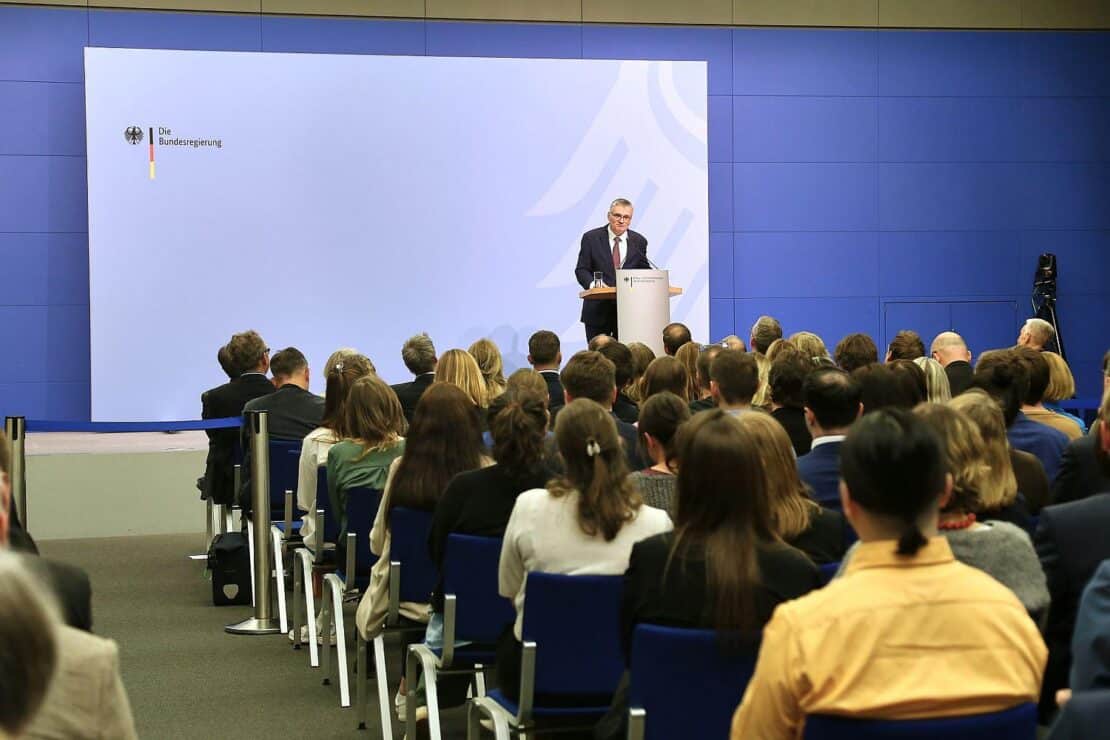 Regierungssprecher will Bundespresseamt komplett umbauen