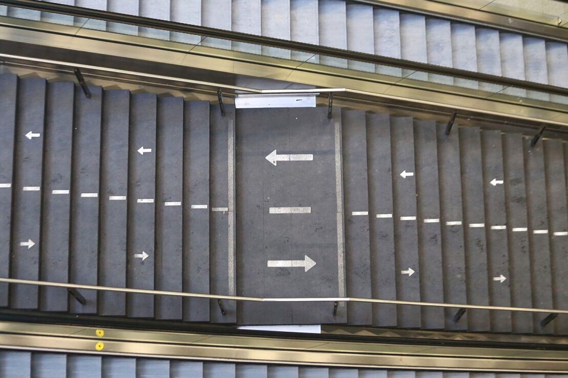 Rolltreppen im Berliner Hauptbahnhof werden repariert