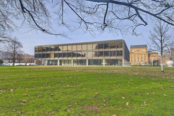 Blick auf den Landtag von Baden-Württemberg – Symbol für politische Herausforderungen der SPD.