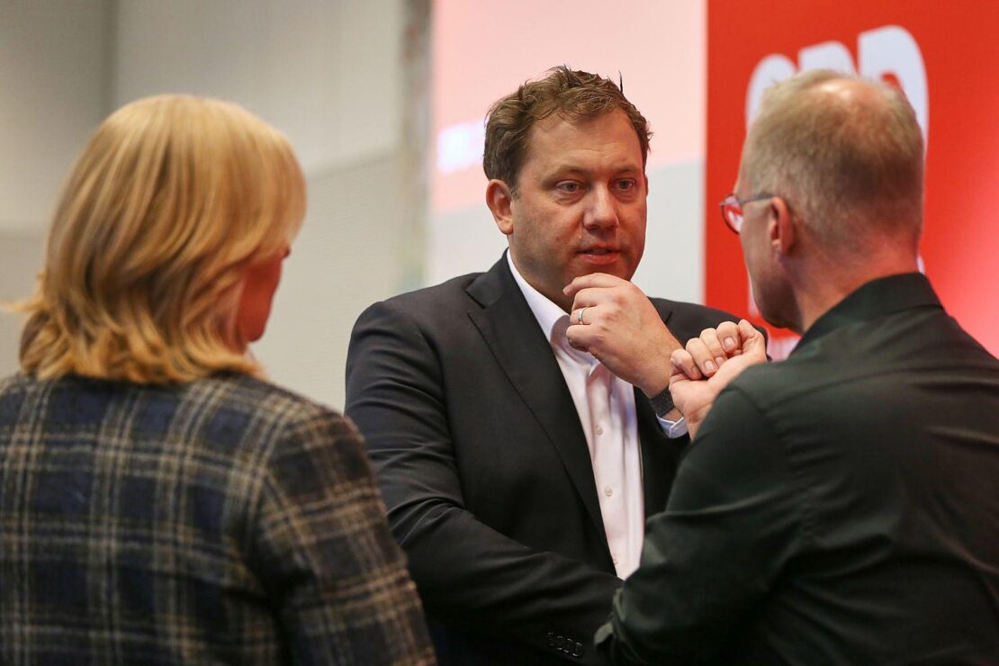 SPD sackt im "Politbarometer" auf Rekordtief