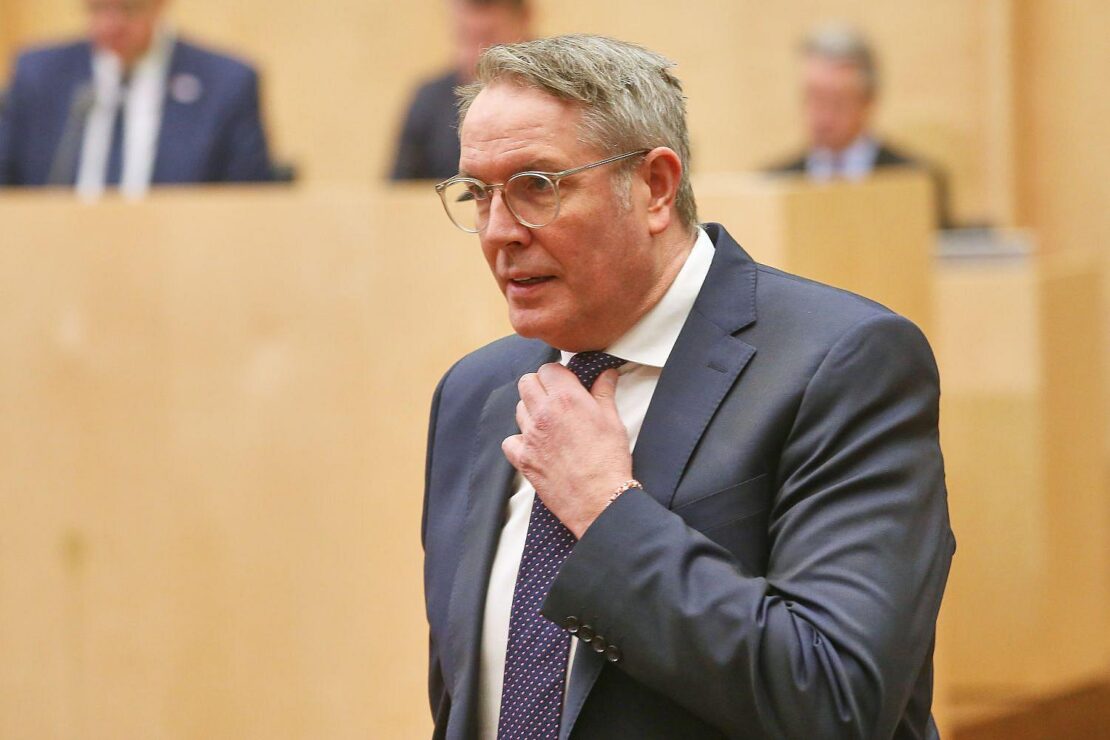 Schweitzer will USA bei Ramstein-Nutzung nicht einschränken