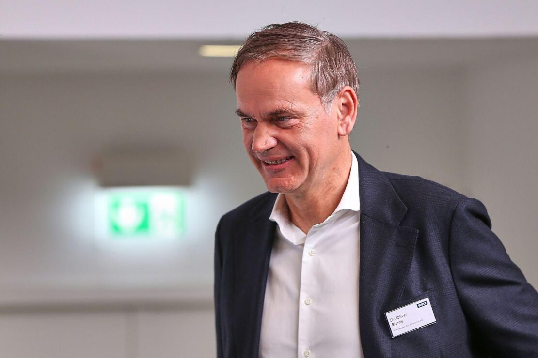 VW-Konzernchef Blume verteidigt harten Sanierungskurs