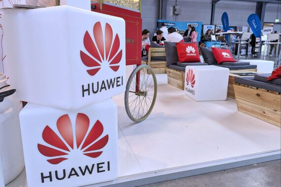 Ein Forscher diskutiert über Forschungssicherheit im Zusammenhang mit Huawei und Know-how-Abfluss.