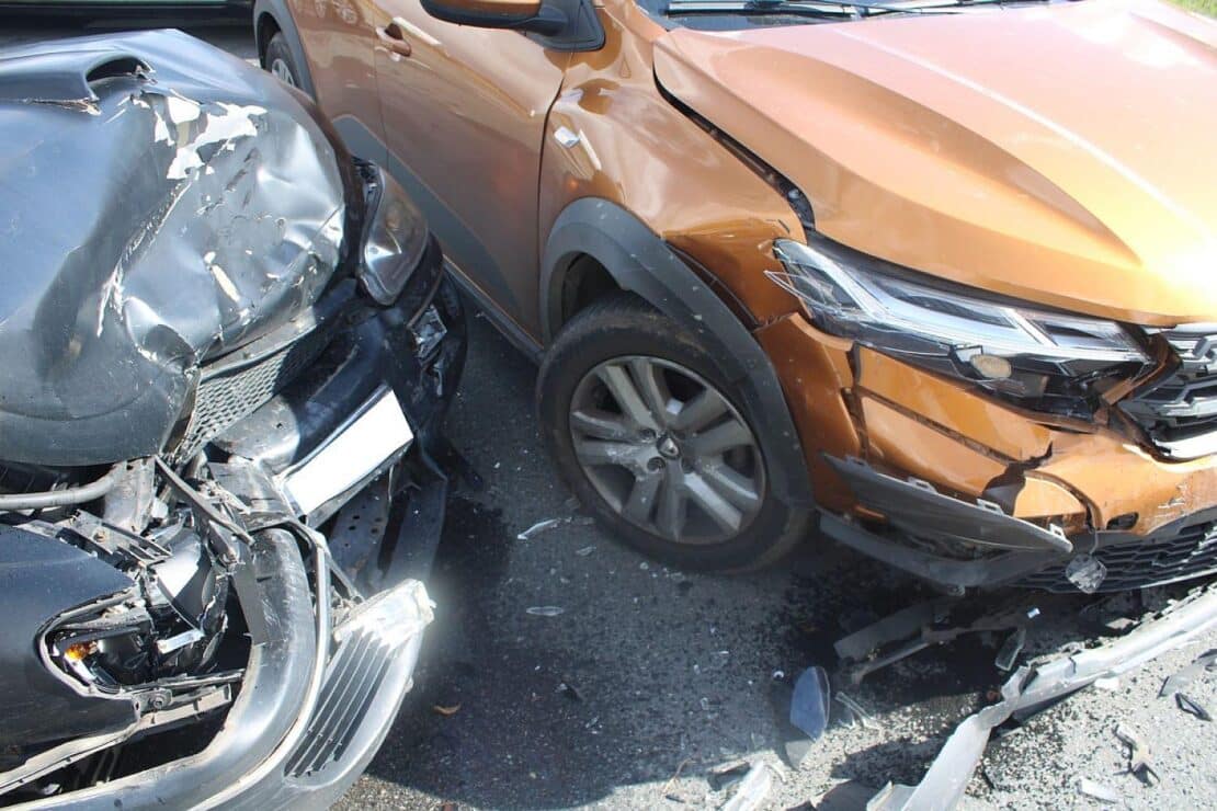 Zwei Verletzte bei Unfall in Leteln