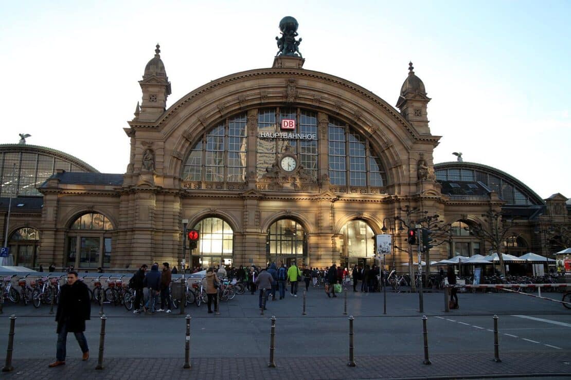 Alkoholkonsumverbot im Frankfurter Hauptbahnhof