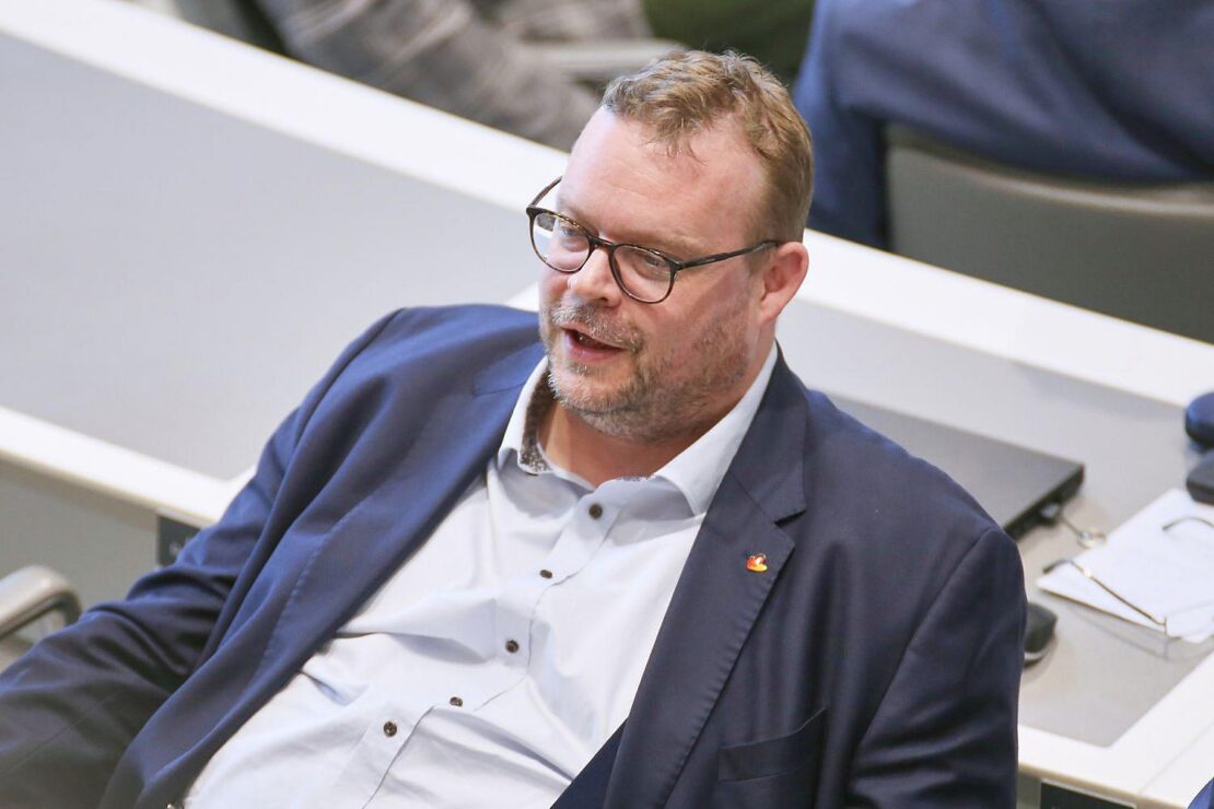 Ansgar Schledde bleibt Vorsitzender der AfD Niedersachsen