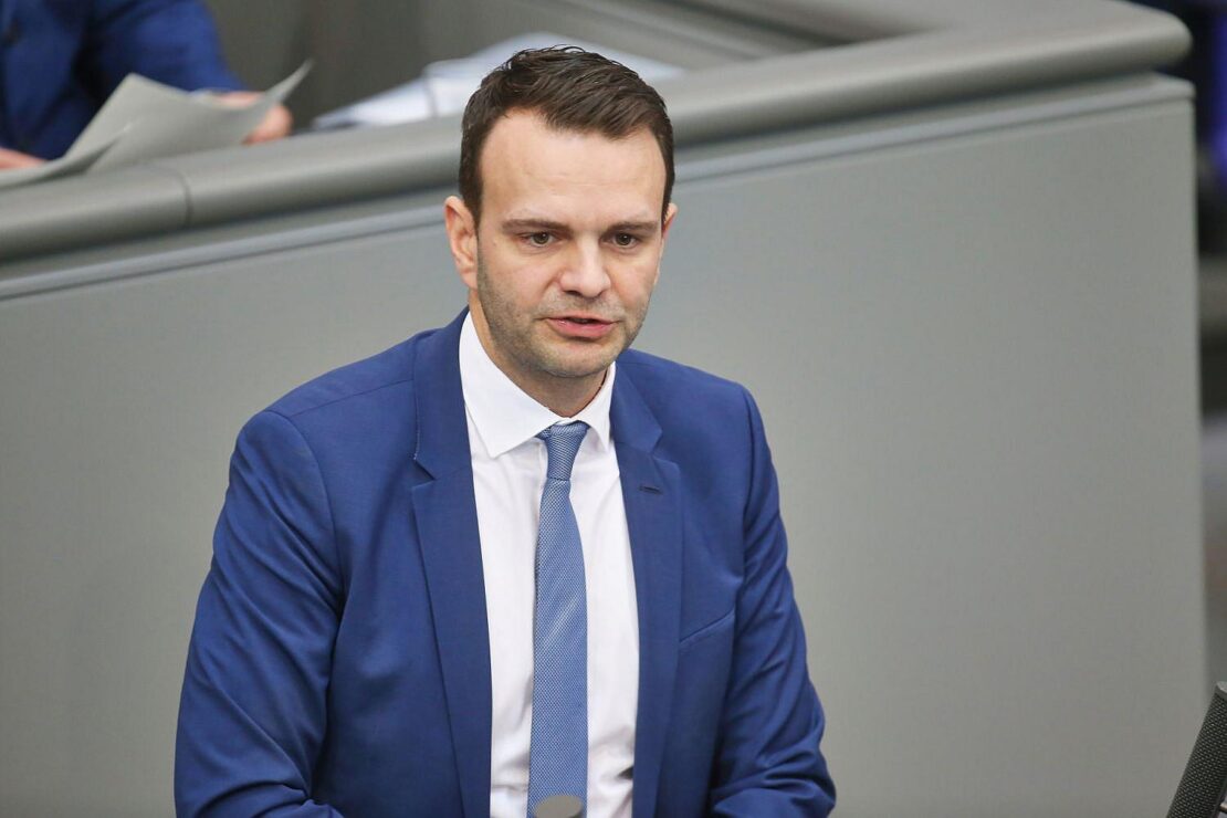 CSU-Politiker verteidigt sein Steuerkonzept