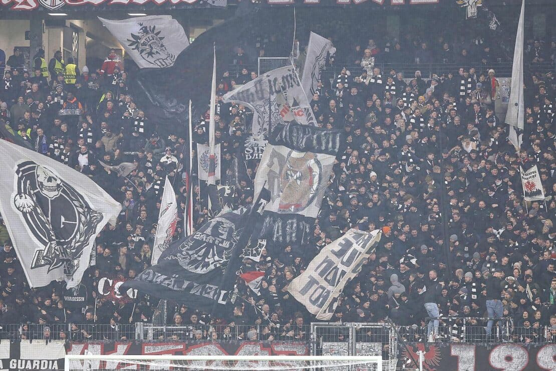 Goethe-Universität und Eintracht Frankfurt besiegeln umfassende Kooperation