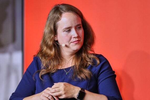Lang: "Deepfake-Porno fühlt sich schlimmer an als jede Beleidigung"