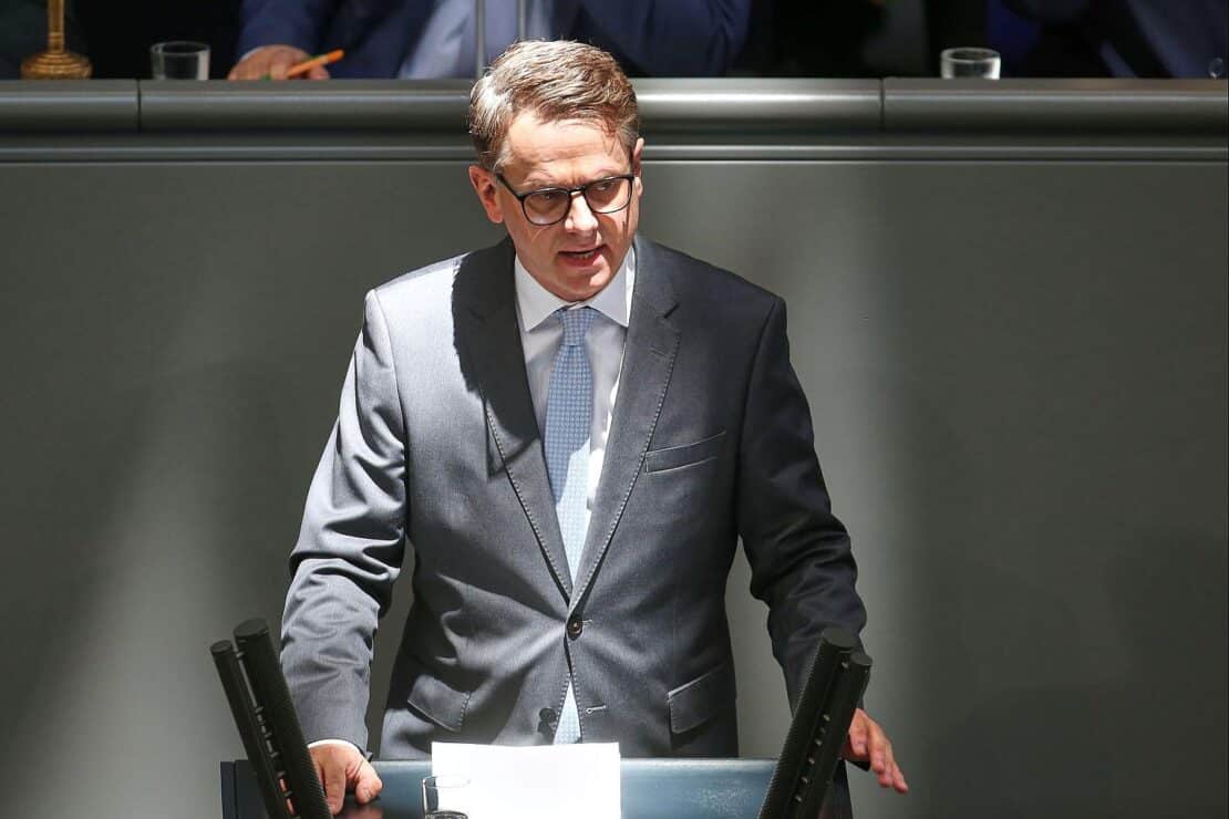 Linnemann will Dokumentationspflichten für Unternehmen aussetzen