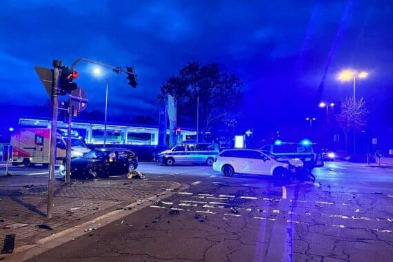 Schwerverletzte bei Verkehrsunfall in Erfurt