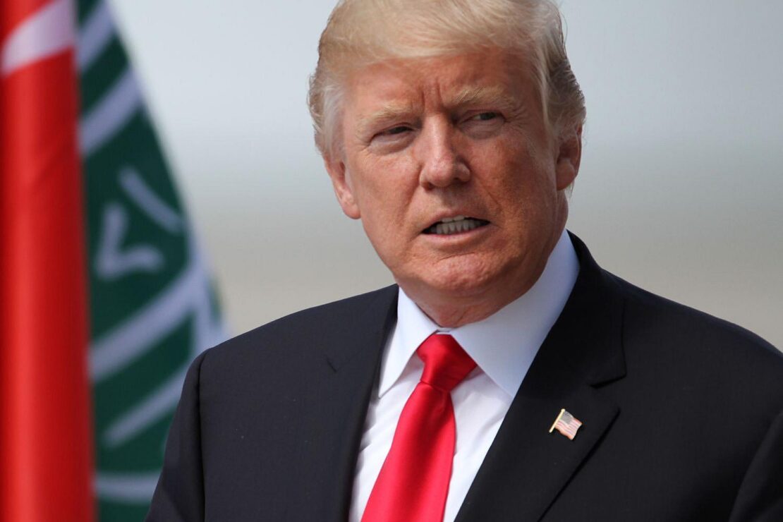 Trump droht bei Waffenlieferungen an den Iran mit Zöllen