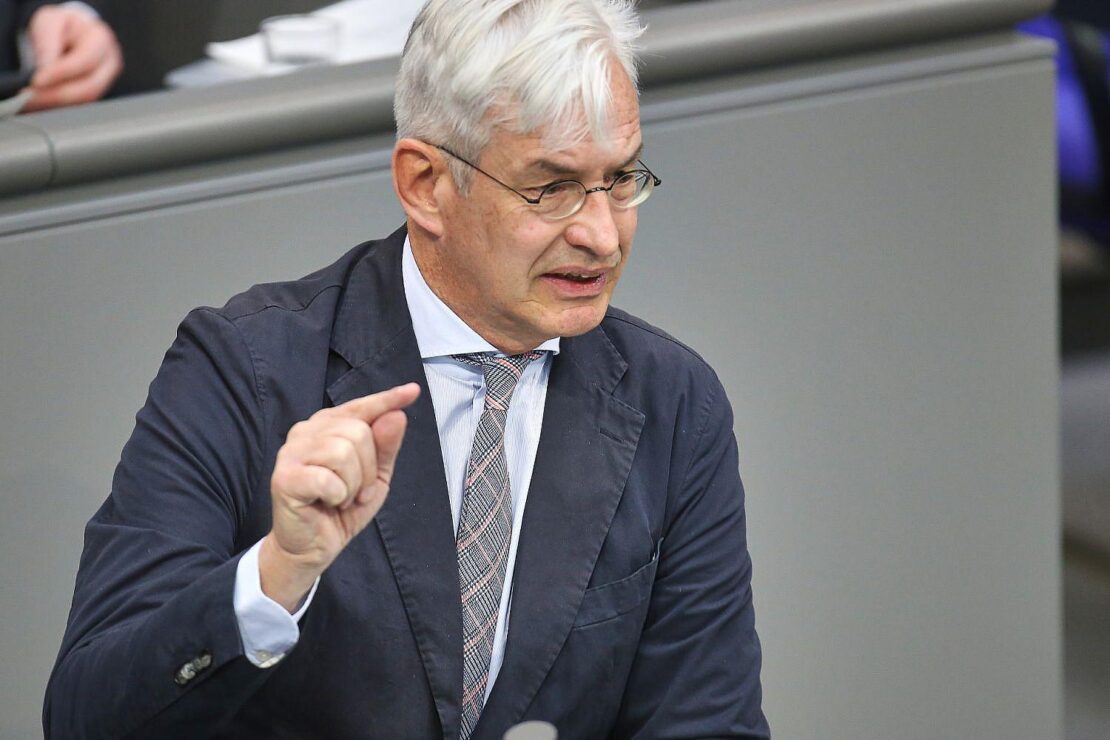 Union warnt vor "Reflex" zum Schuldenmachen wegen Iran-Krieg