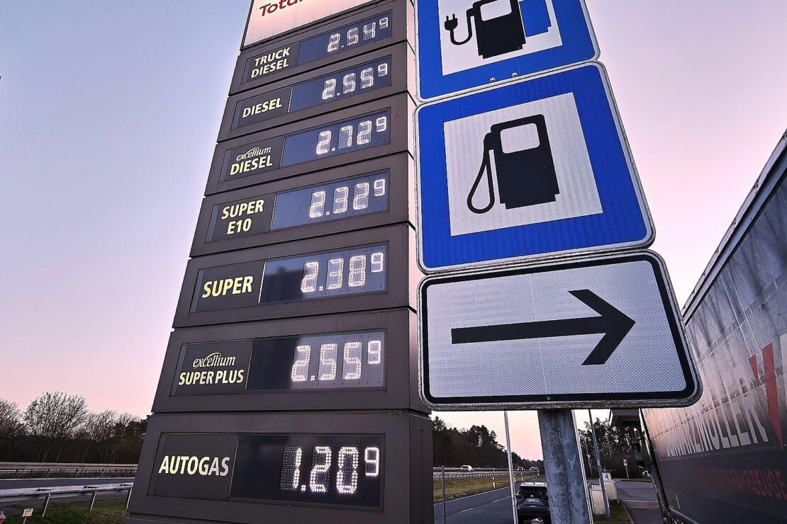 ADAC: April teuerster Tankmonat aller Zeiten