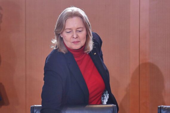 Bärbel Bas spricht auf dem DGB-Kongress über Arbeitsschutz und soziale Sicherheit in Deutschland.