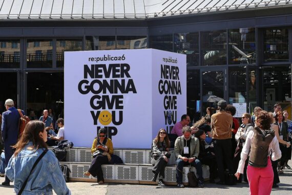 Digitale Messe mit Fokus auf Solidargemeinschaft, Netzkultur und Netzpolitik in Berlin.