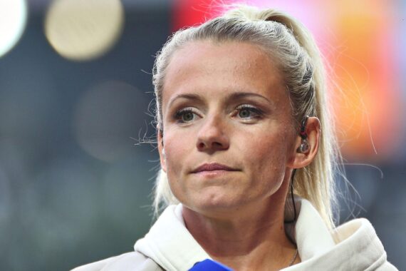 Julia Simic analysiert Frankfurts Trainerwechsel und spricht über die Herausforderungen der Teams.