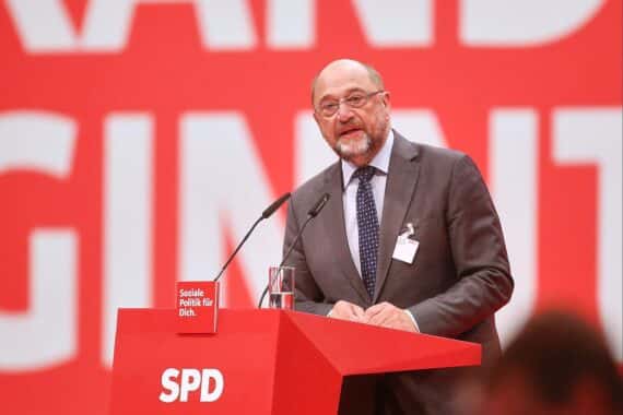 Martin Schulz spricht über die Zukunft der Sozialdemokratie und soziale Gerechtigkeit.