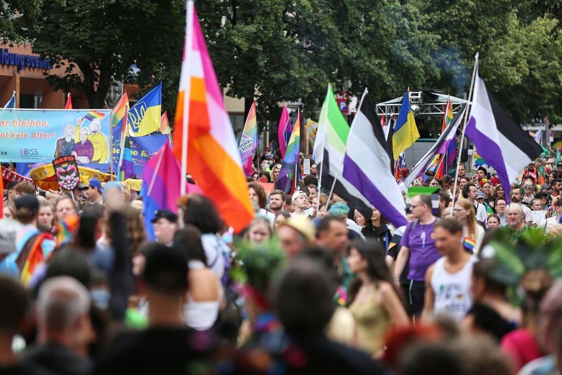 Queer-Beauftragte fordert mehr rechtlichen Schutz