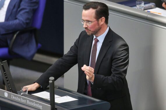 Dirk Wiese spricht optimistisch über die Koalition zwischen Union und SPD nach dem Ausschuss.