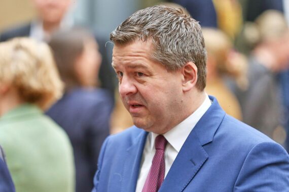 Sven Schulze spricht über Bürgergeld und fordert mehr Verantwortung von Leistungsbeziehern.