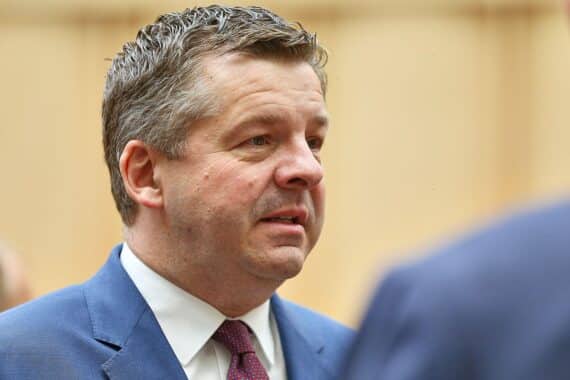 Sven Schulze spricht über steuerliche Entlastungen für alleinerziehende Eltern in Deutschland.
