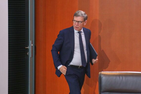 Johann Wadephul diskutiert EU-Reformen und Außenpolitik mit dem tschechischen Außenminister Petr Macinka.