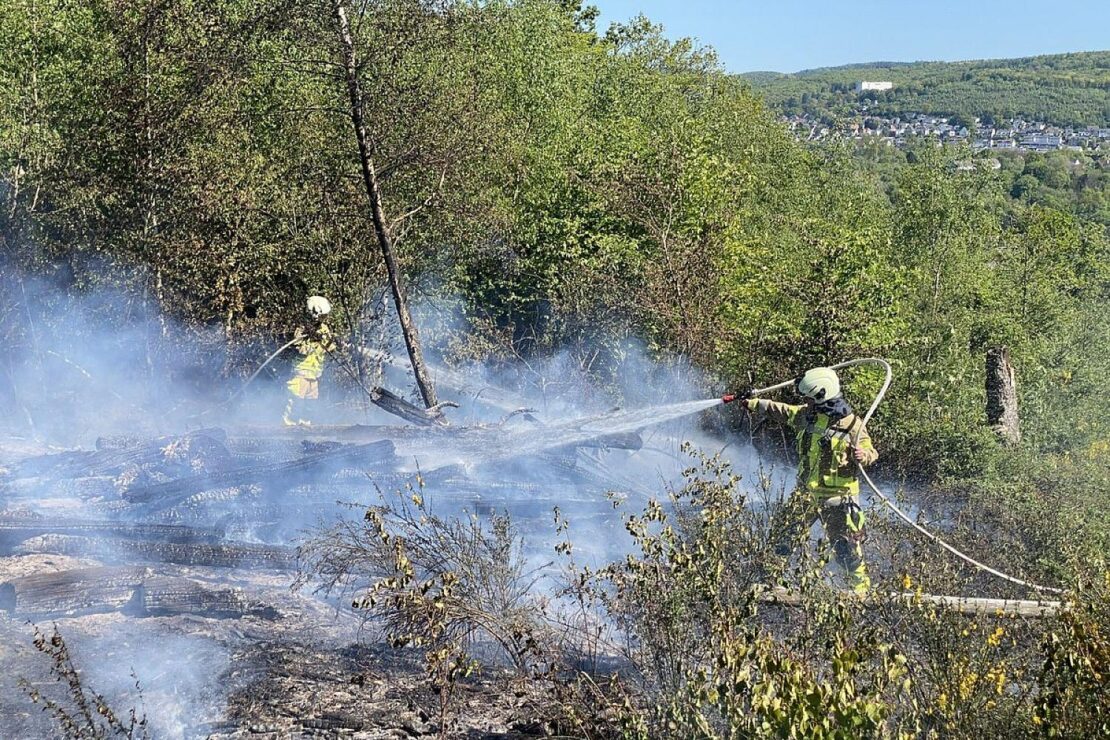 Waldbrand auf der Rauhen Hardt in Iserlohn