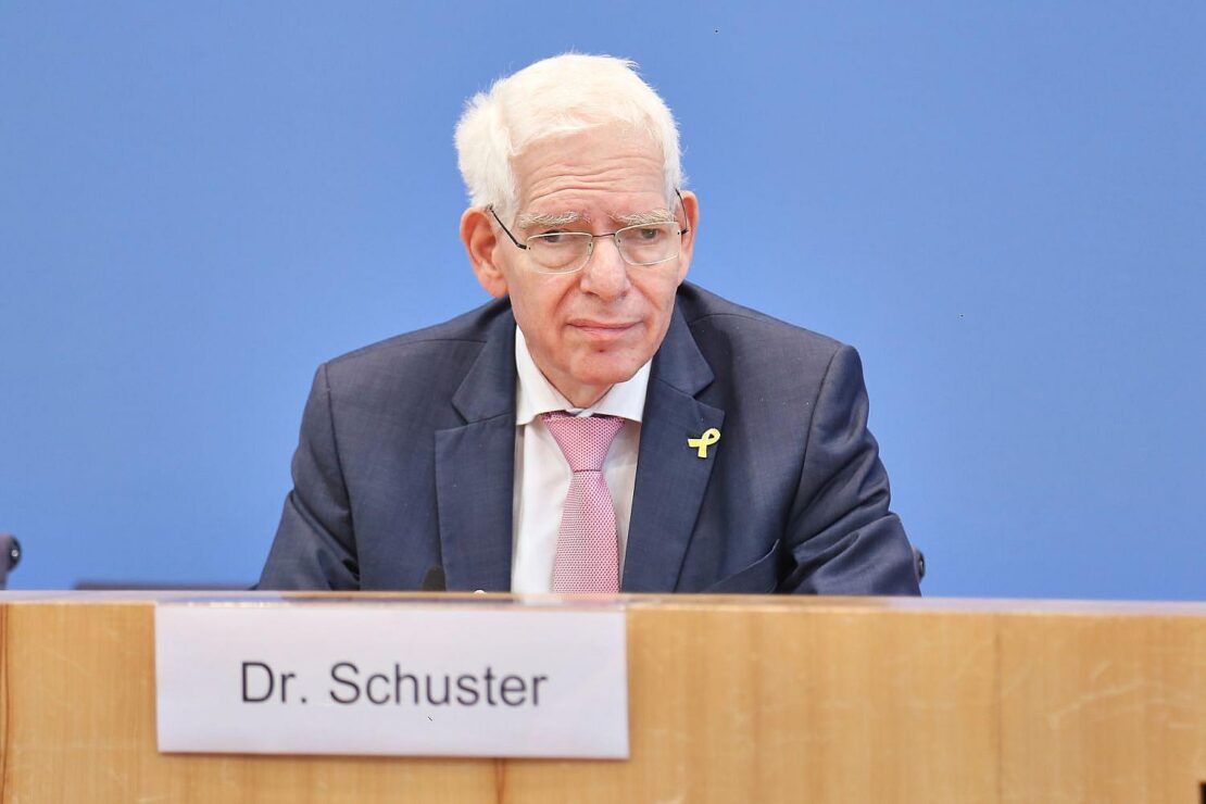 Zentralratspräsident fordert Ausweisung antisemitischer Täter