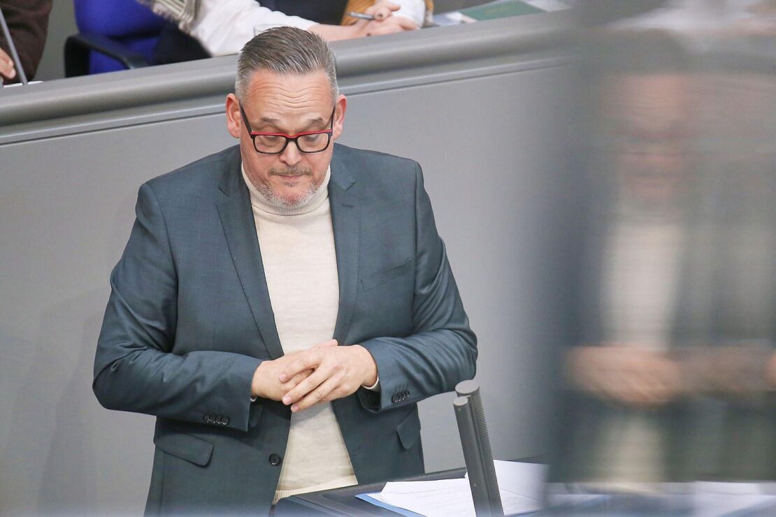 AfD-Politiker Reichardt soll angeblich Hitlergruß gezeigt haben