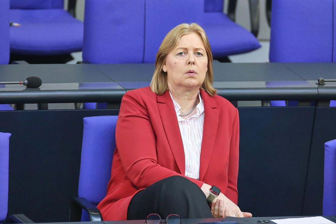 Bas kündigt hartes Vorgehen gegen Sozialleistungsmissbrauch an