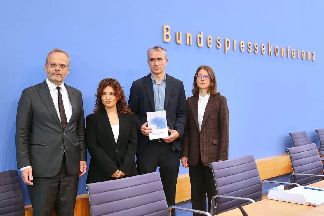Bericht vorgestellt: Keine Trendwende bei antisemitischen Vorfällen