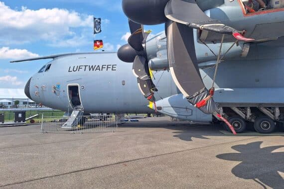 Ein Airbus A400M bereit für humanitäre Hilfe nach Erdbeben in Venezuela.