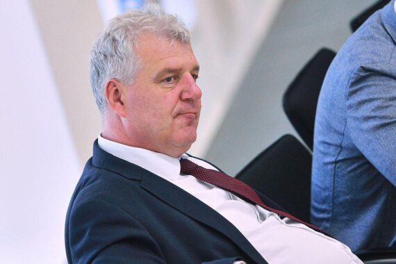 Guido Heuer weist Kumpanei mit AfD zurück, kritisiert öffentliche Wahrnehmung und Debattenfokus.