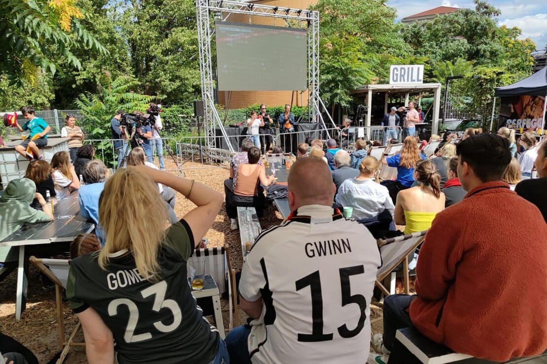 CSU fordert Gleichheit für Public Viewing bei Frauen-WM 2027