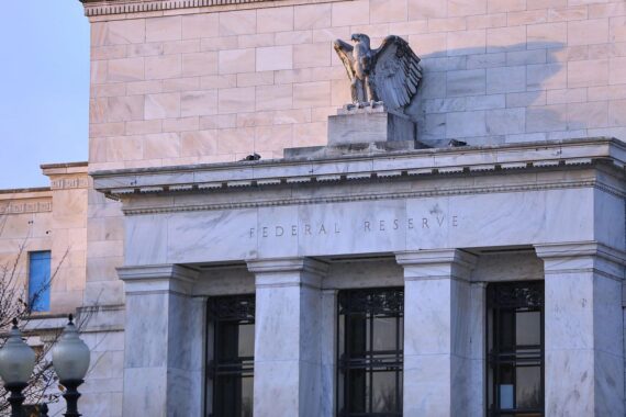 Alan Greenspan, ehemaliger Fed-Präsident, verstorben im Alter von 100 Jahren.
