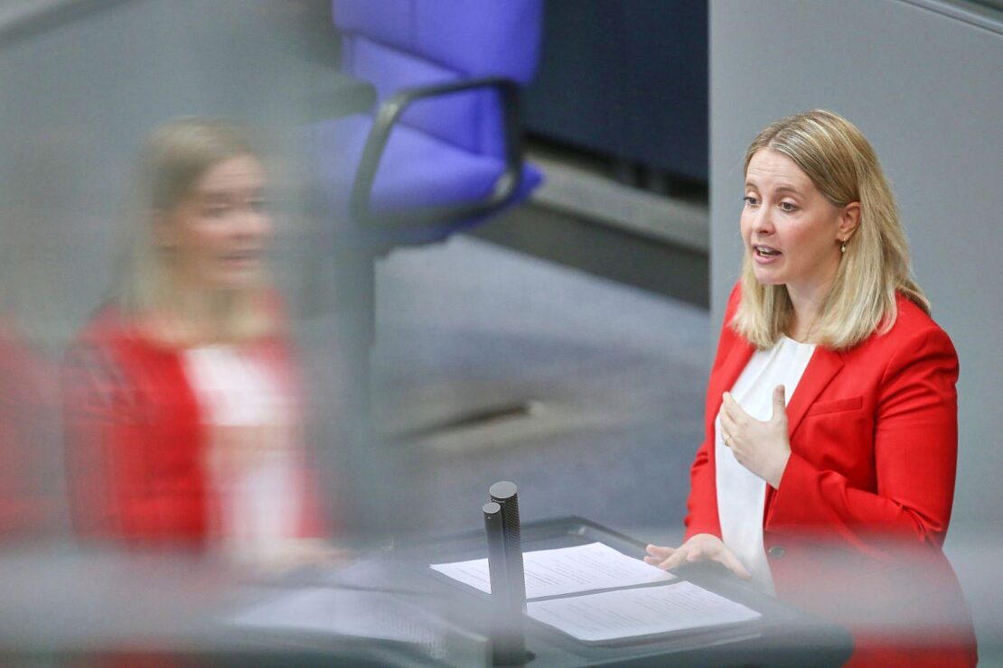 Hubertz will Wohngeldausgaben nur um 738 Millionen Euro senken