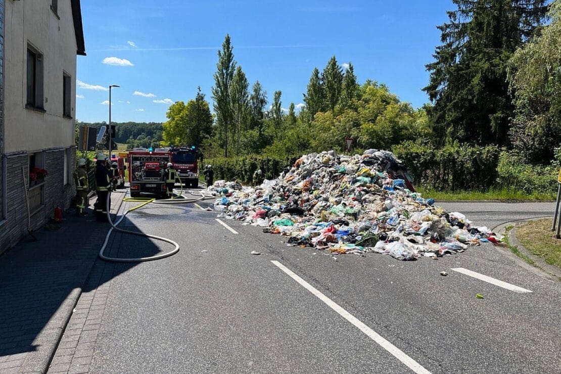 Illegal entsorgte Akkus lösen Containerbrand in Hirschberg aus