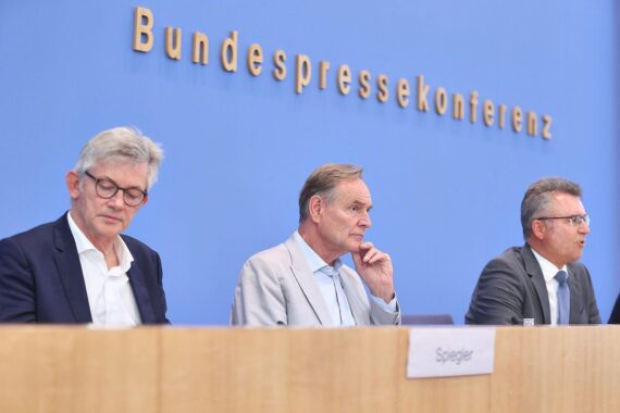 Forderungen kommunaler Spitzenverbände zur besseren Unterstützung und Mitbestimmung durch Bund und Länder.