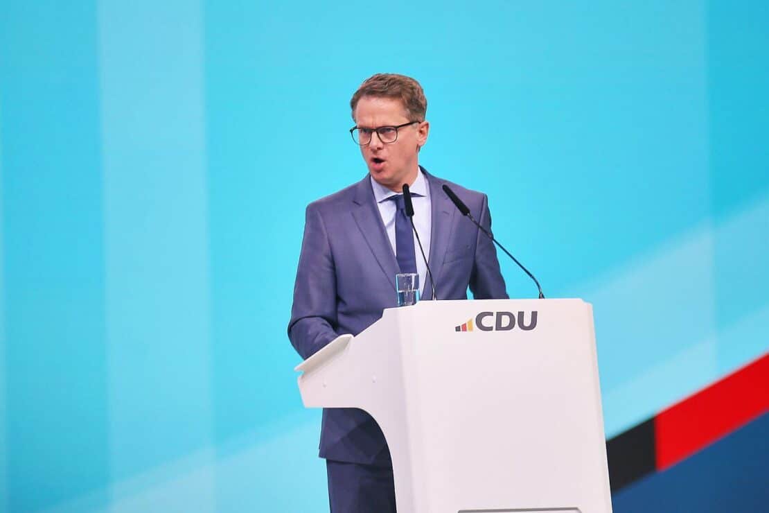 Linnemann für Streichung von Paragraf 188 zur Politikerbeleidigung