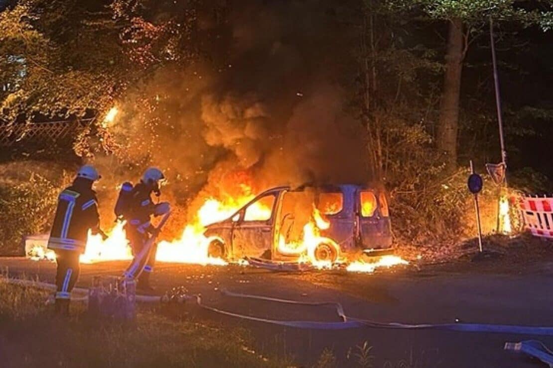 PKW in Bad Salzdetfurth ausgebrannt