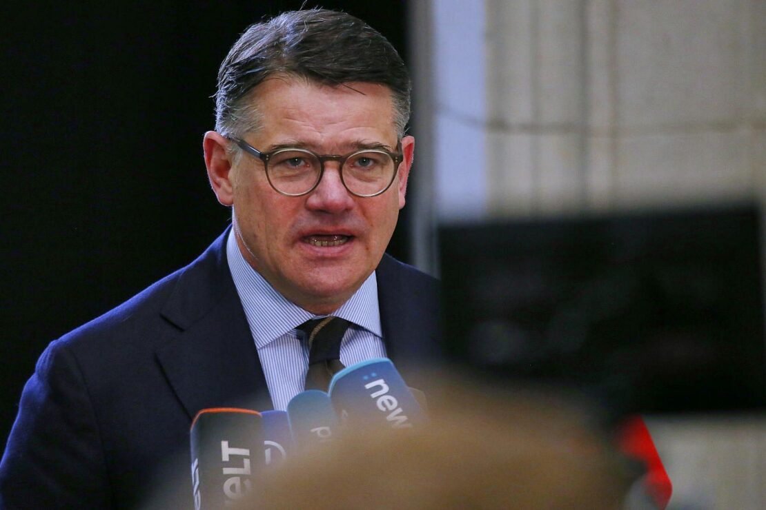 Rhein fordert Kompensation für Steuerausfälle der Länder