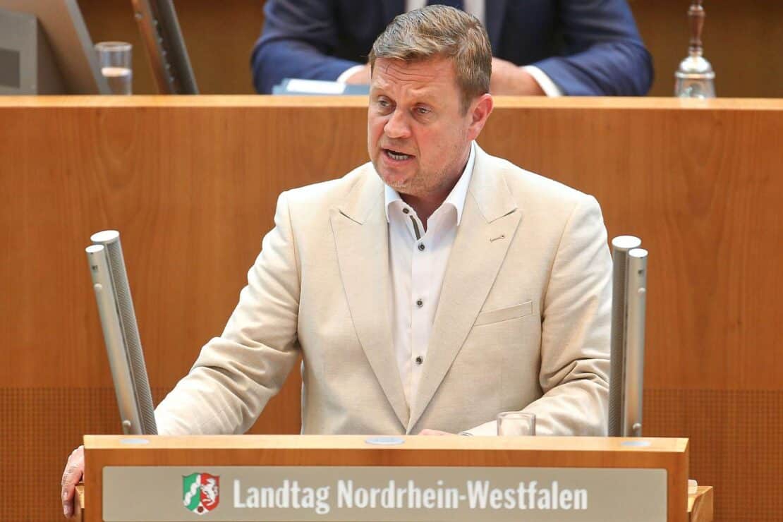 SPD kritisiert 182 neue Stellen für NRW-Plan als Bürokratiemonster